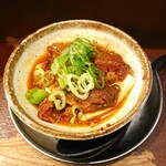 立呑酒場もつぎん - 牛すじ豆腐