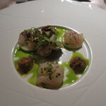 eclat - 北海道産ボタン海老と白子のポッシュ 　小蕪のラメル　タプナード　ラヴィゴットソース