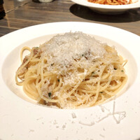 grigio la tavola - 自家製パンチェッタとパルミジャーノチーズのスパゲッティ