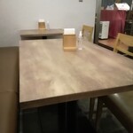 ナンディニ - テーブル席