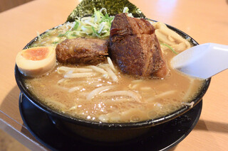 三河開化亭 - 肉塊ラーメン