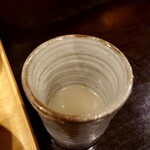 創作お茶漬け専門店 だよね。 - 出汁を湯呑みで