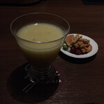 バー ゴヤ - ゴールデンキウイ！味が濃い！