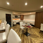 ダイニングバー トルタドゥエ - 内観