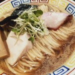 人力俥 - 背脂煮干そば（大盛・アップ）