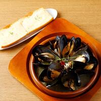 がっつり大量！！越喜来湾から直送活ムール貝！