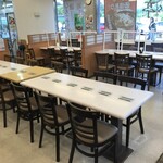 東名阪自動車道 亀山PA下り - 店内