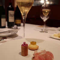 フランス料理 壺中天 - 