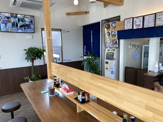 魚匠 鈴栄 - 美田園（海鮮丼）の写真