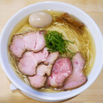 麺庵ちとせ - 料理写真:塩　大盛り　煮玉子　チャーシュー