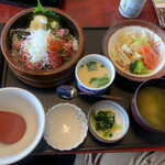 藍屋 - まぐろ二色丼御膳1639円