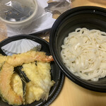 藍屋 - 天ぷらぶっかけうどん1242円