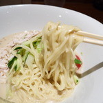 横濱 一品香 - 麺のアップ