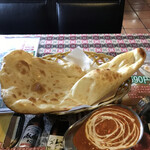 エベレスト ナンハウス＆バー - 