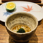 日本橋 蕎ノ字 - ☆蕎麦の実、浜名湖産の生海苔。
      生海苔の磯の香りが風味豊か。