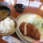 チャールスとん - (2020年)厚切りロースかつ定食（ランチ）　1300(税込)
