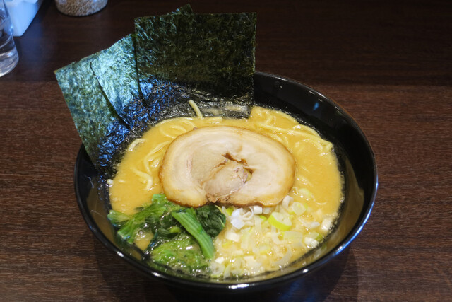 横浜家系ラーメン 源平家 茅ケ崎 ラーメン 食べログ
