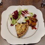 ル ボークープ - セップ茸とマロン、ゴボウのキッシュ