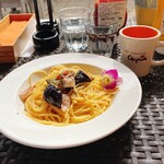 アクアサウスコースト - PASTAセット
イカとなすのペペロンチーノ、紅茶(HOT)