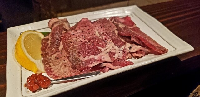 横手の焼き鳥店『六文銭』- 本格炭火焼き鳥と居心地の良い空間