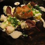 エクアトゥール - リードヴォーとスモークしたオマール海老のポワレ  グリーンアスパラガスとフォンドヴォーのソースで