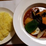 ルウォント - ポークビンダルーカレー