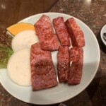 炭火焼肉モランボン - 