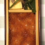 ベントー カフェ ヨンイチ ガーデン - いくらの重箱弁当