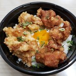 Karaagenooodakaya - とり天合盛丼　600円