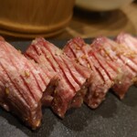 焼肉泰山  - 