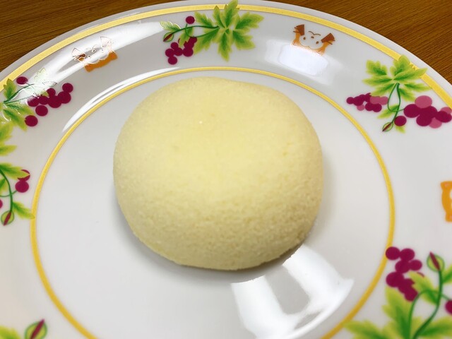 白い萩の月 萩の調 煌 ホワイト By りす３ 菓匠三全 東京駅グランスタ東京店 東京 和菓子 食べログ