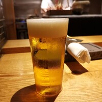 焼鳥 市松 - ビールの泡、完璧( ´∀｀ )b