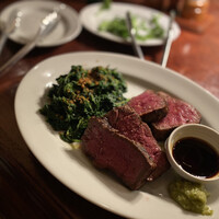 カルネジーオ イースト - 