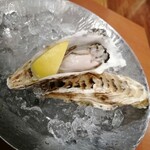 Hokkaidou Bussan - 生牡蠣（仙鳳趾産）＠490円
