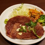 大衆ステーキ 肉の助 - 常陸牛リブロースA5