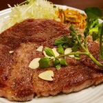 大衆ステーキ 肉の助 - 常陸牛リブロースA5