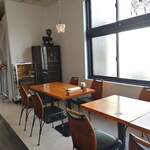 レカマヤジフ - 店内はリノベーションされているよ