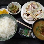 一福亭 - 朝定食(豚汁付き)¥770 ライス大盛り¥50