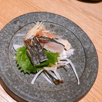 ダイナミックキッチン＆バー 響 中之島フェスティバルプラザ店 - 鯖塩タタキ刺身