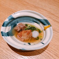 ダイナミックキッチン＆バー 響 中之島フェスティバルプラザ店 - 牛すね肉と里芋塩煮