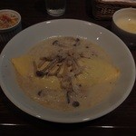 幹 - きのこの豆乳ソース　オムライス