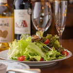 Wine Sakaba Yoshokudo Taro/Kakuuchi Sakaba Jiro