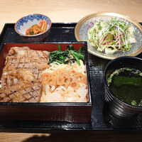 北新地 肉料理 名門 - 