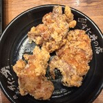 伝説のすた丼屋 - 唐揚げの山！！！