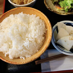 ふく鶴 - ご飯(美味いお米が復活！)、お新香