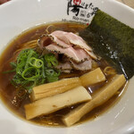 ラー麺 陽はまた昇る - 魚介醤油ラーメン。