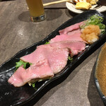 御肴ずっころばし - 炙り和牛のおろしポン酢