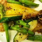 中国麺飯 勇 - 豚トロとミル挽き山椒がベストマッチ