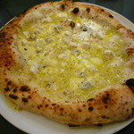 マッシモッタヴィオ - クワトロフォルマッジ＋ハチミツ