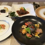 Ikinayoushoku enuzukicchin - 季節のディナーコース